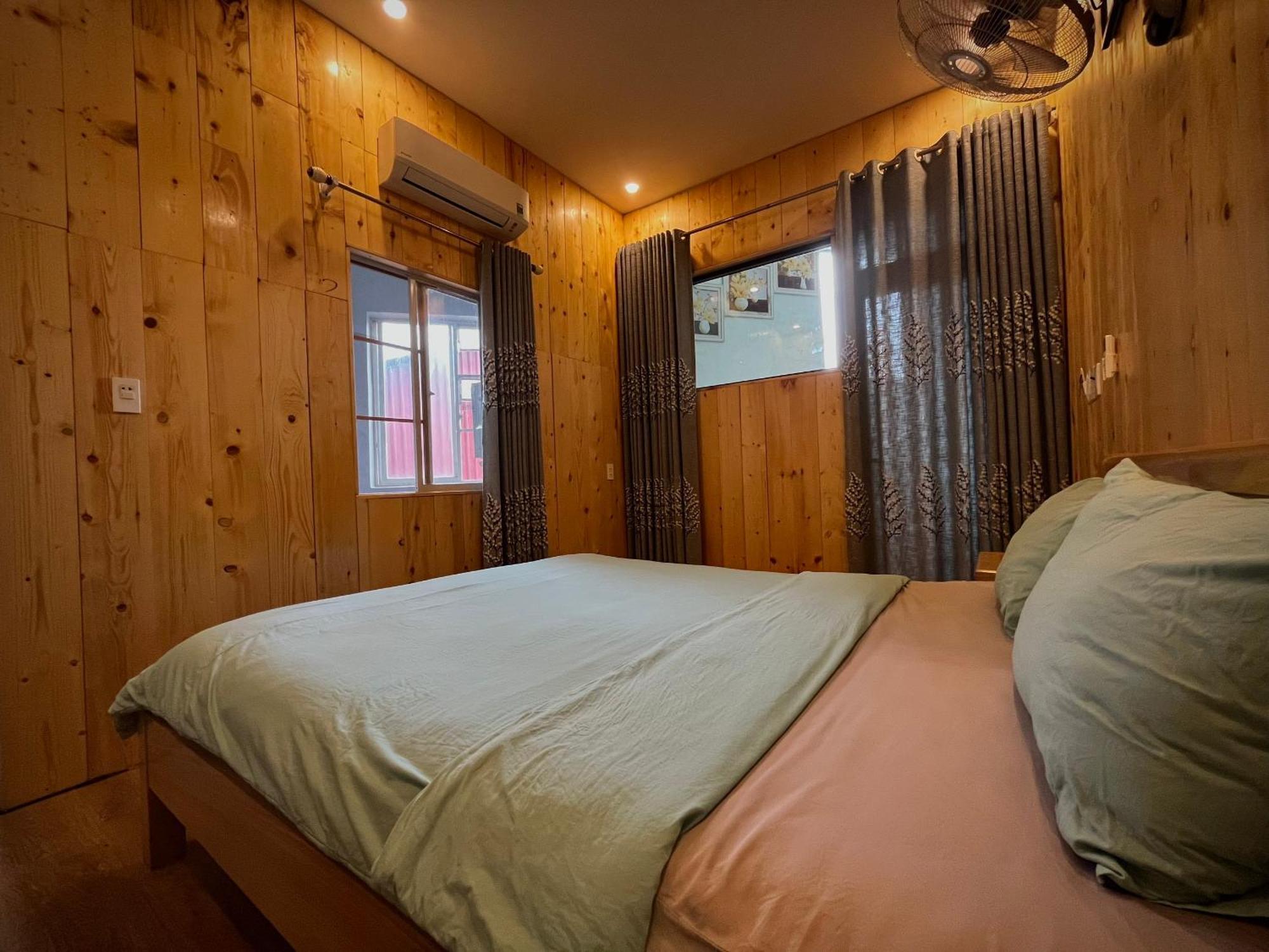 Little Home Homestay Chi Khu Co Ong ภายนอก รูปภาพ