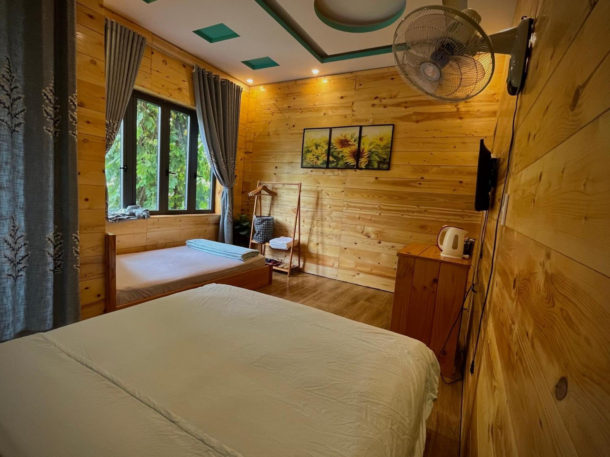 Little Home Homestay Chi Khu Co Ong ภายนอก รูปภาพ
