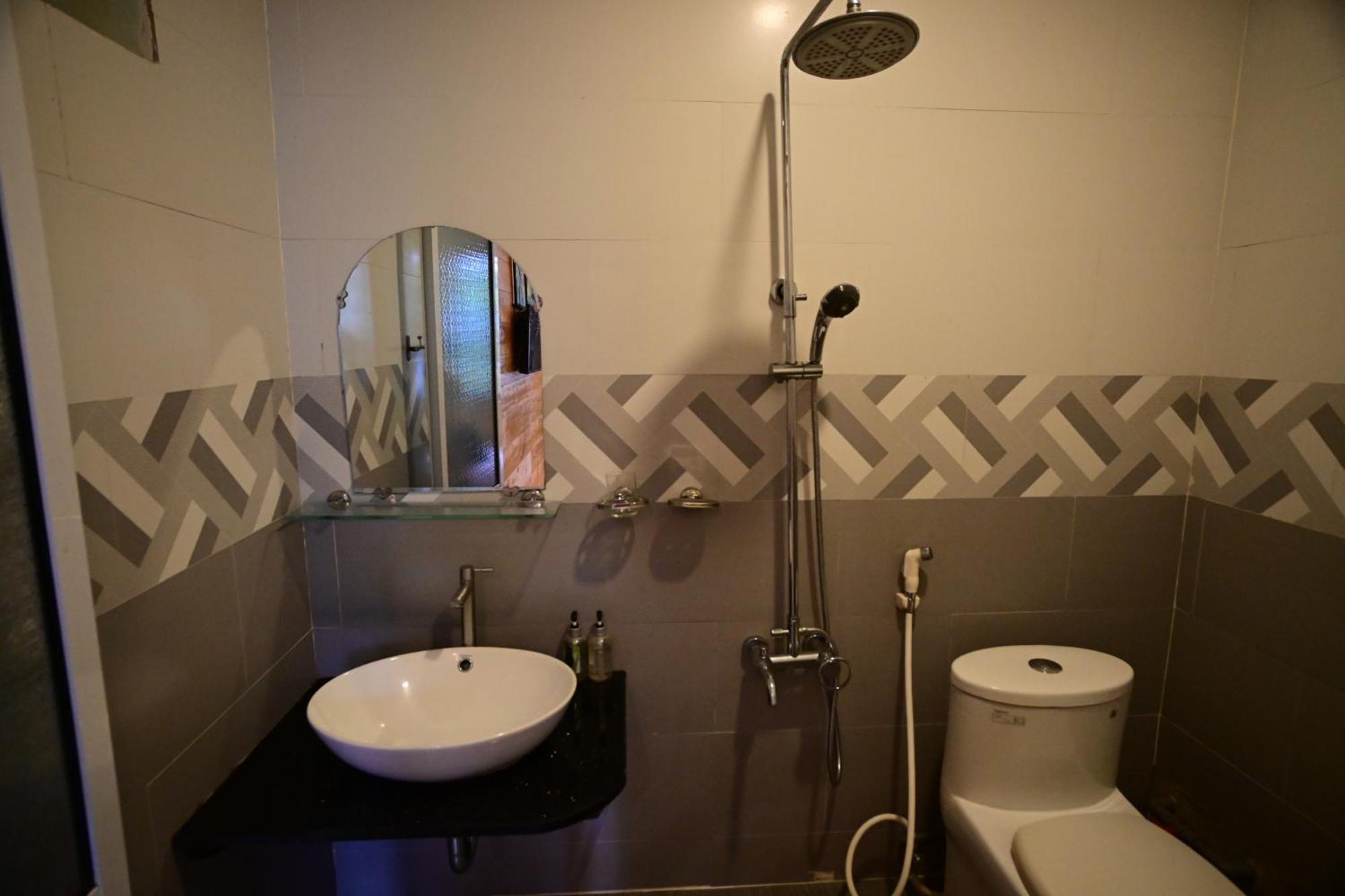 Little Home Homestay Chi Khu Co Ong ภายนอก รูปภาพ