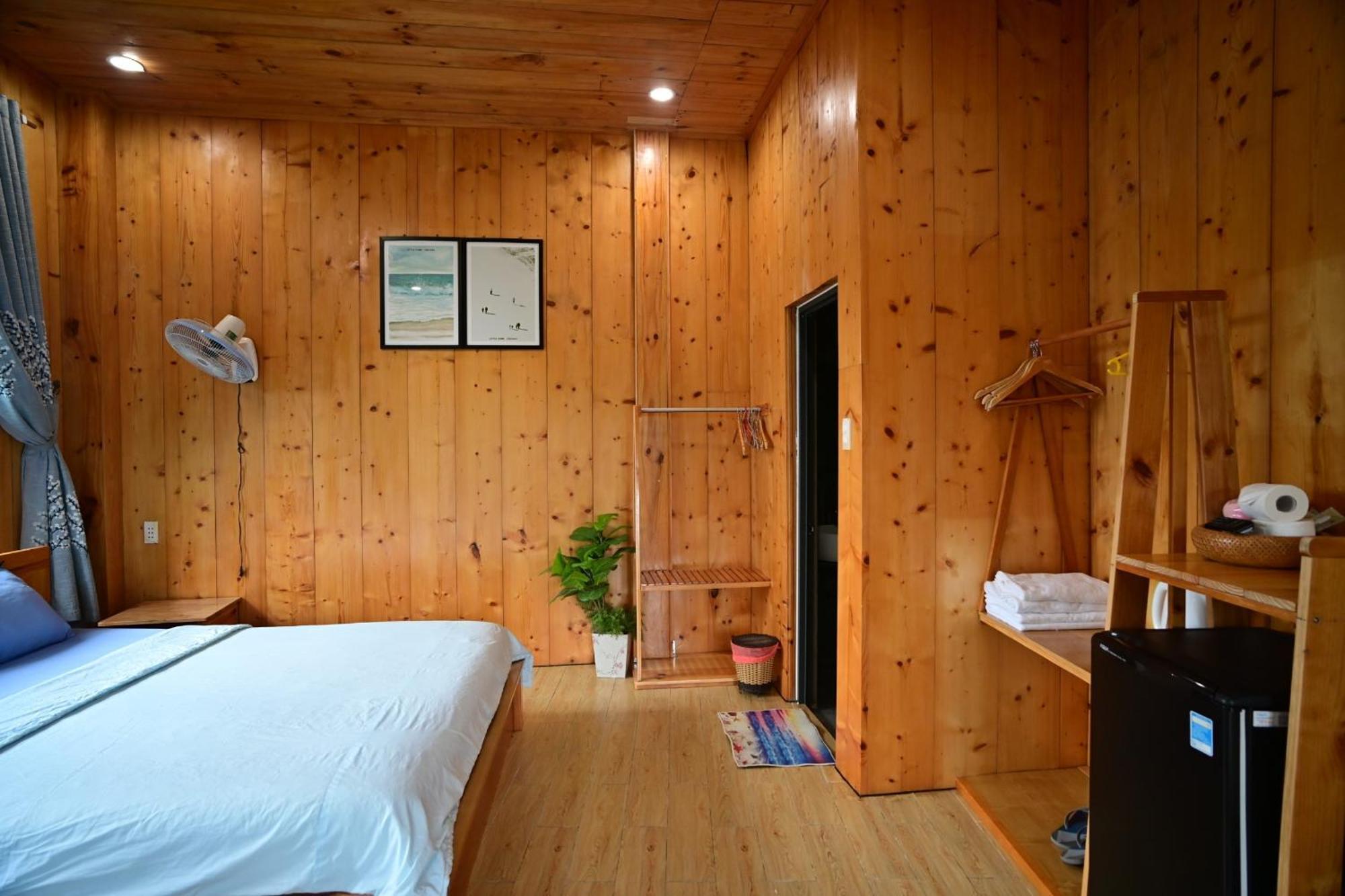 Little Home Homestay Chi Khu Co Ong ภายนอก รูปภาพ