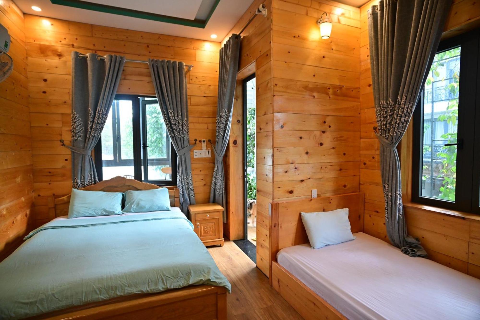 Little Home Homestay Chi Khu Co Ong ภายนอก รูปภาพ
